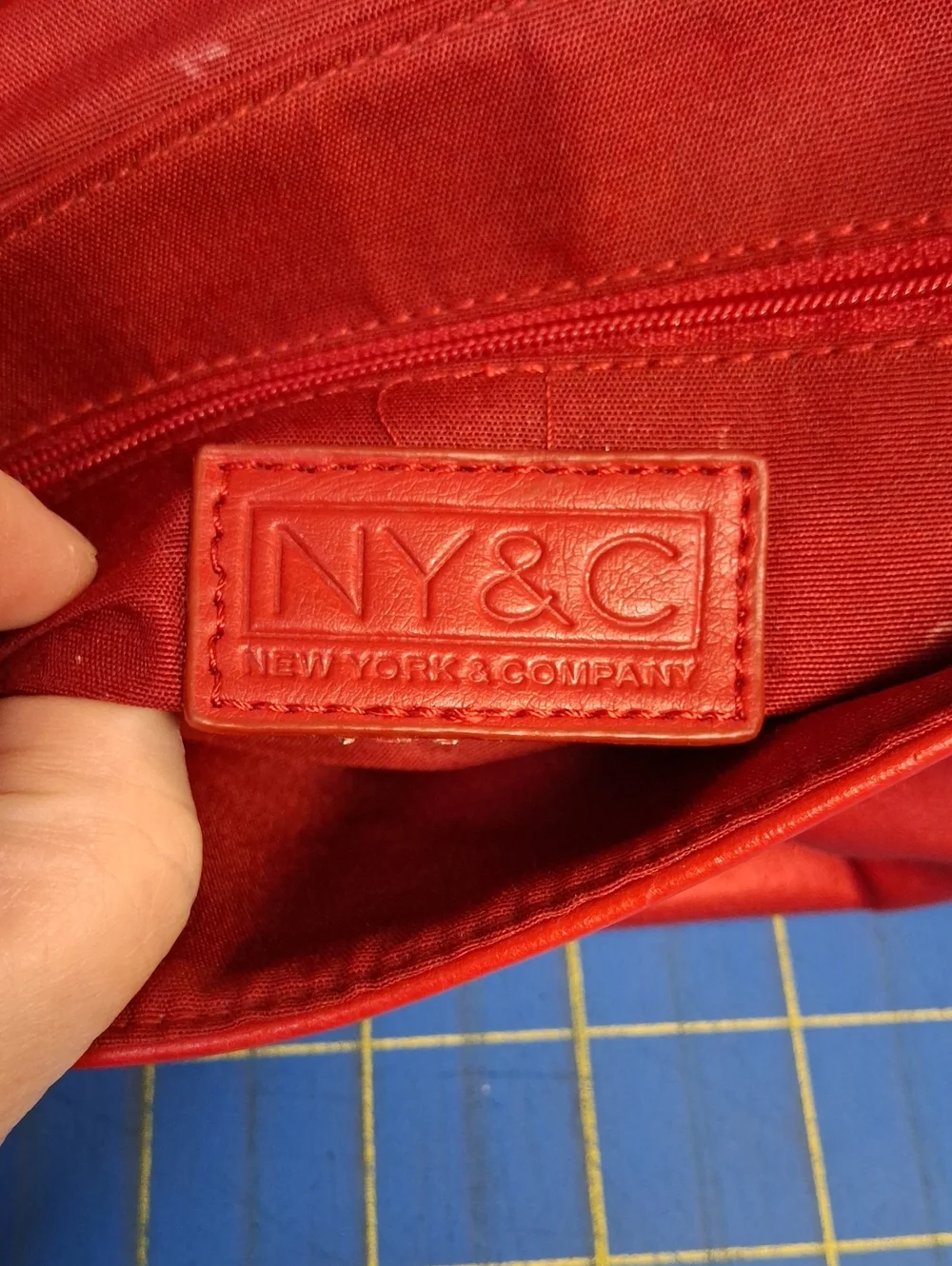 New York & Co. Red Satin Wristlet Clutch 12.5x5.5x1.25 Preloved